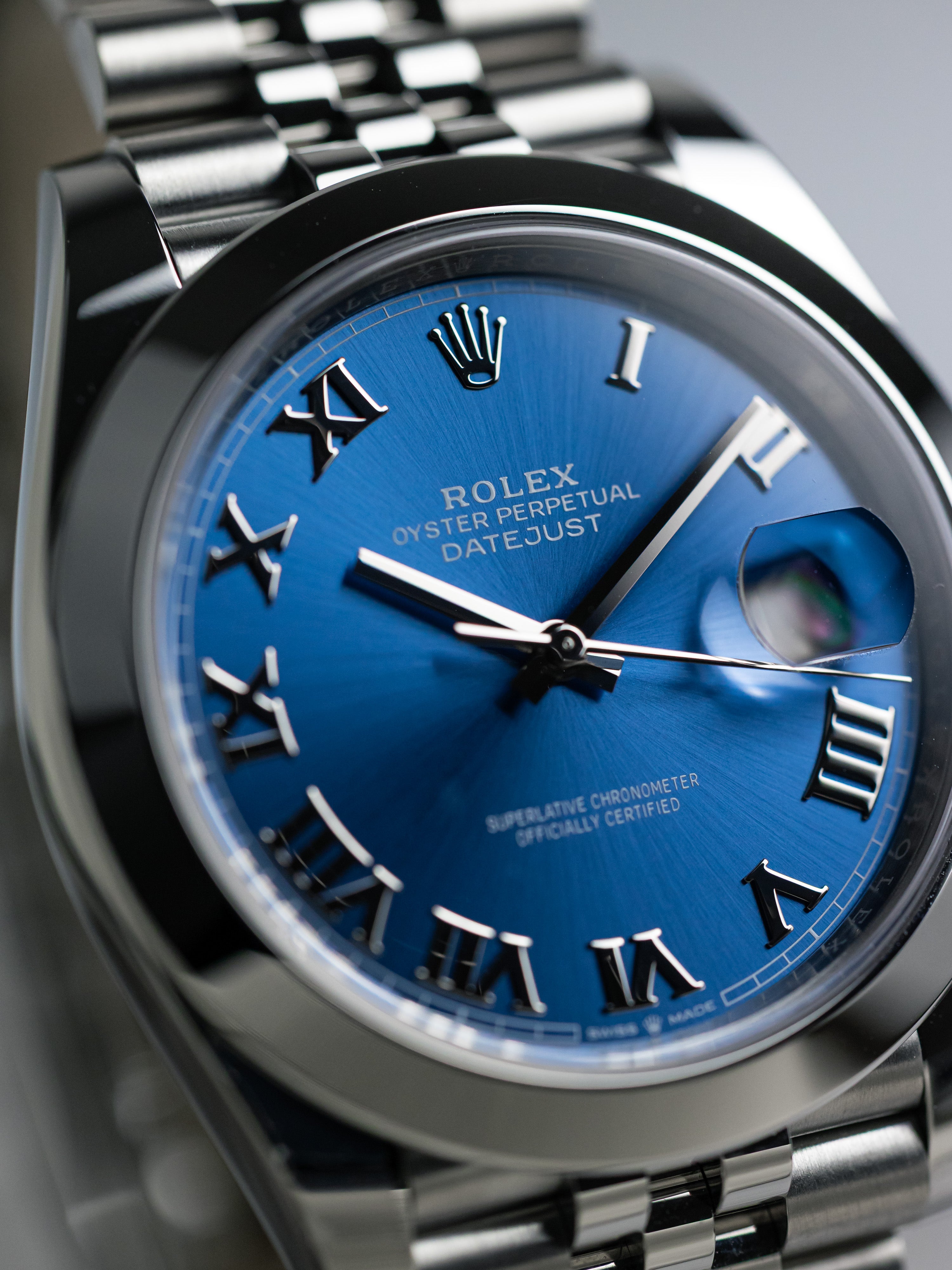 2025 Rolex Datejust 41 Smooth Bezel, Roman Numeral Dial