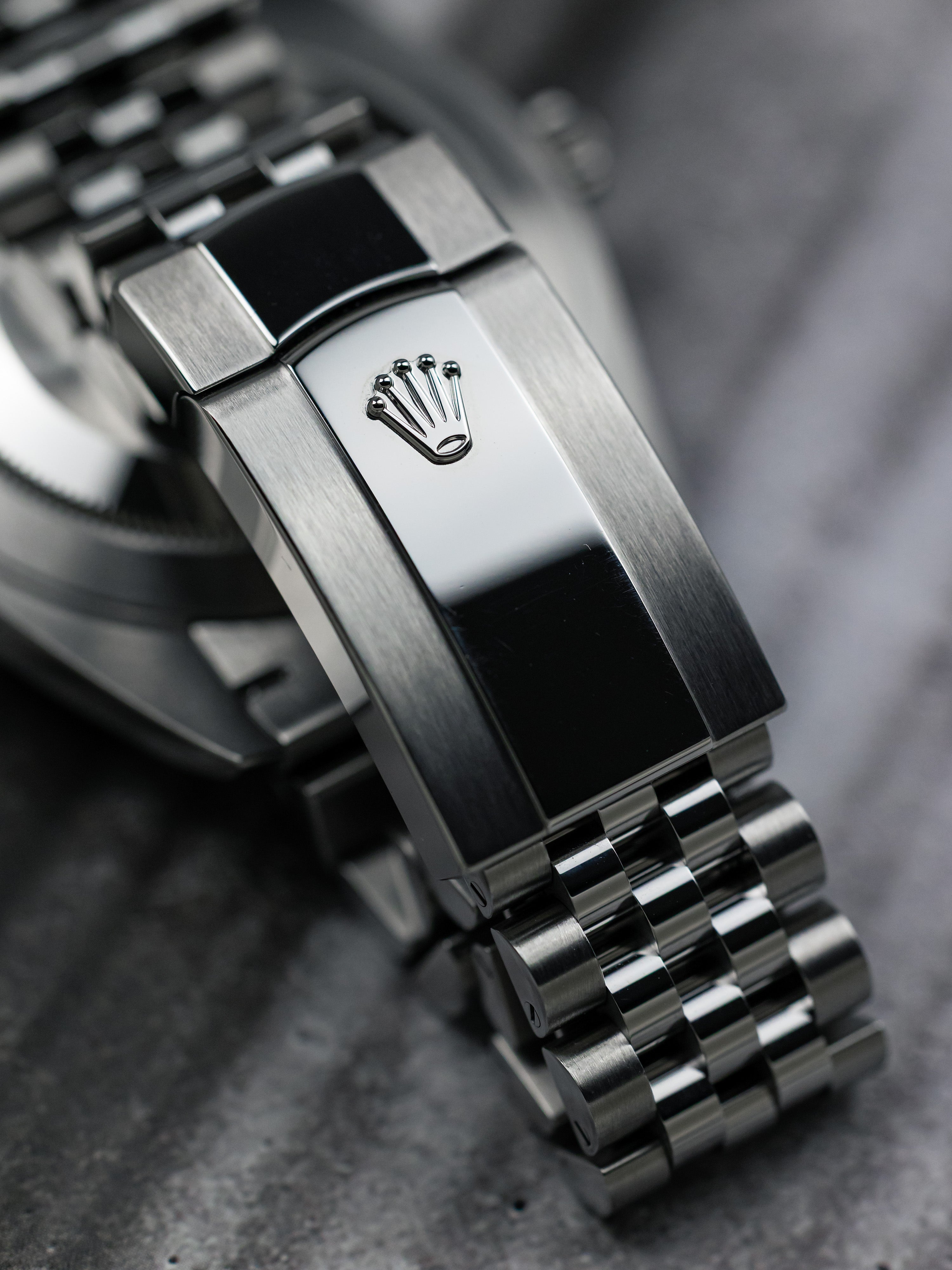 2025 Rolex Datejust 41 Smooth Bezel, Roman Numeral Dial