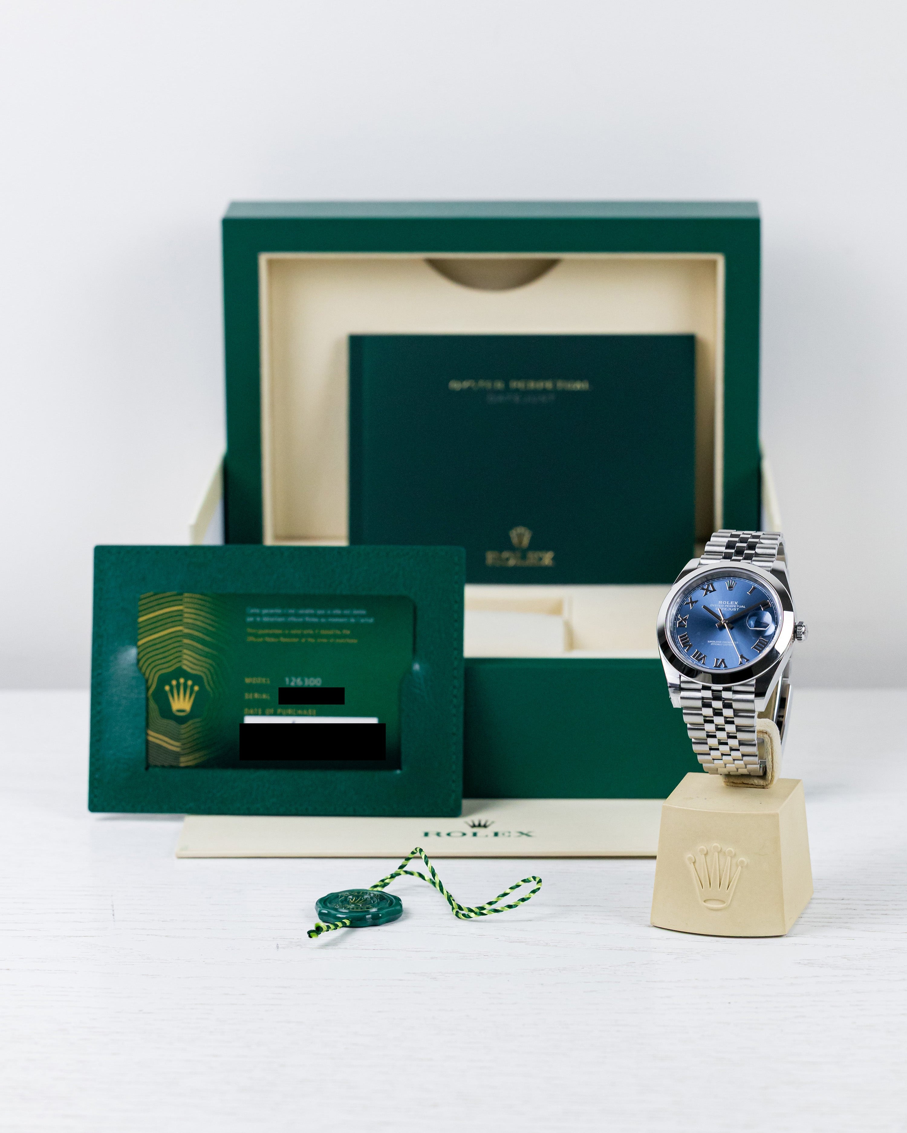 2025 Rolex Datejust 41 Smooth Bezel, Roman Numeral Dial