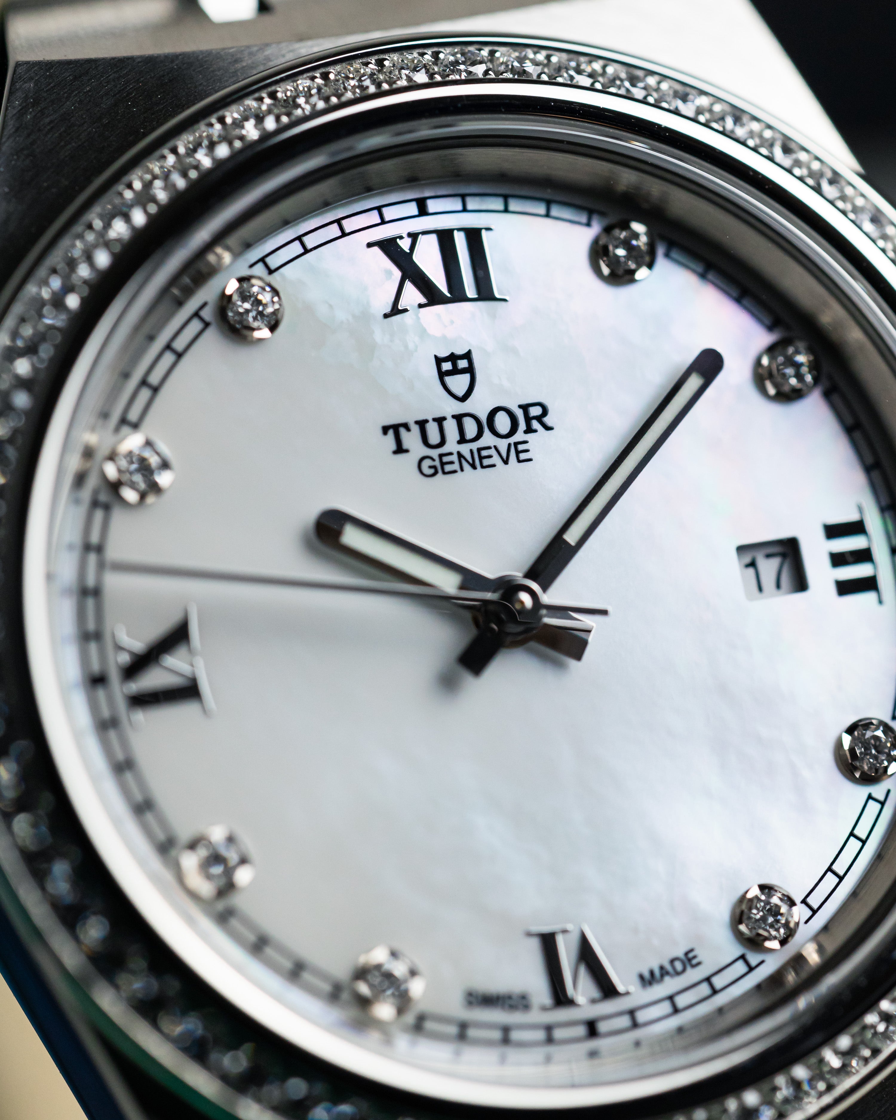 2025 Tudor Royal 28mm Diamond Bezel, Mother of Pearl Dial