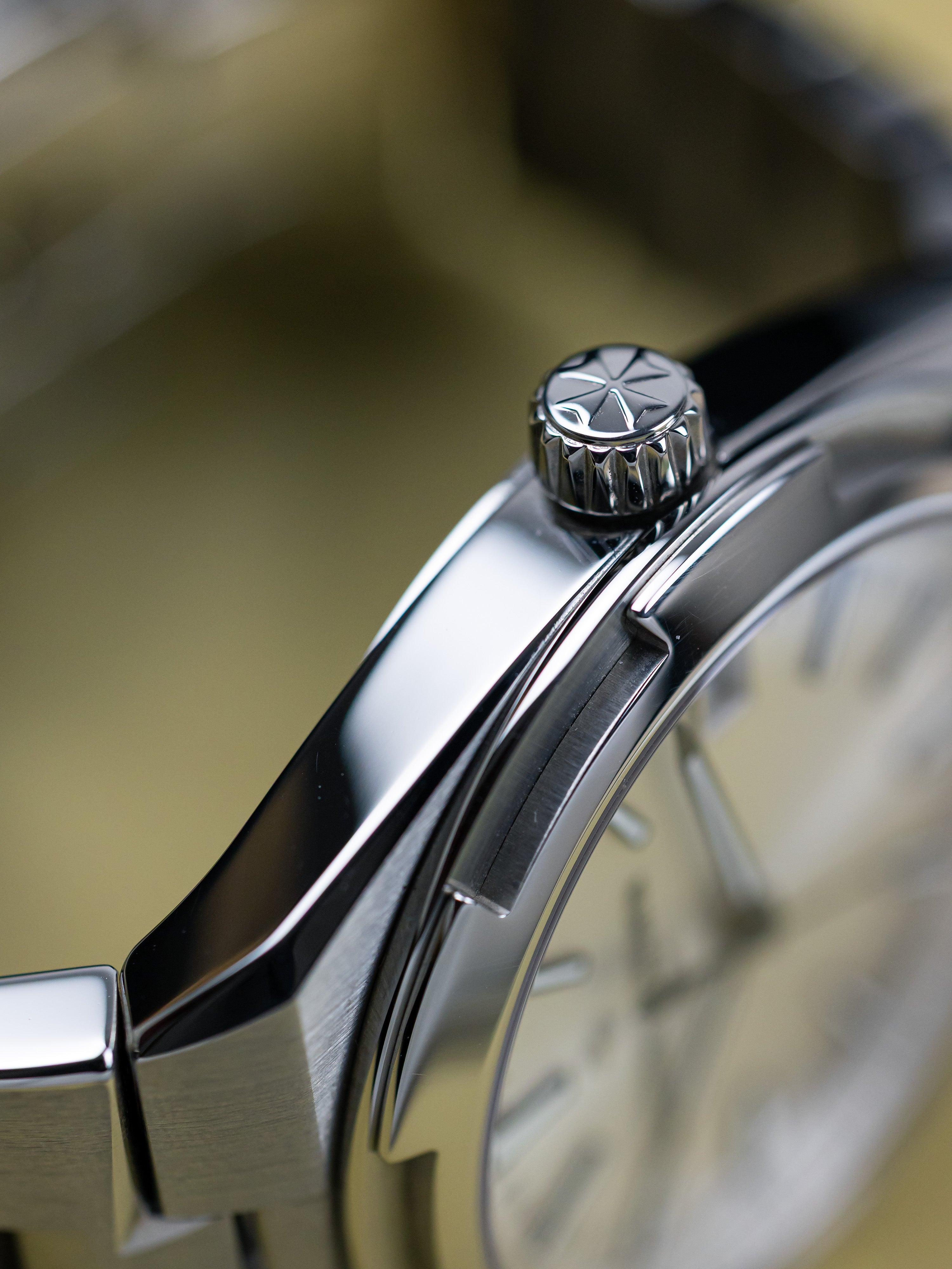 2022 Vacheron Constantin Overseas 41mm