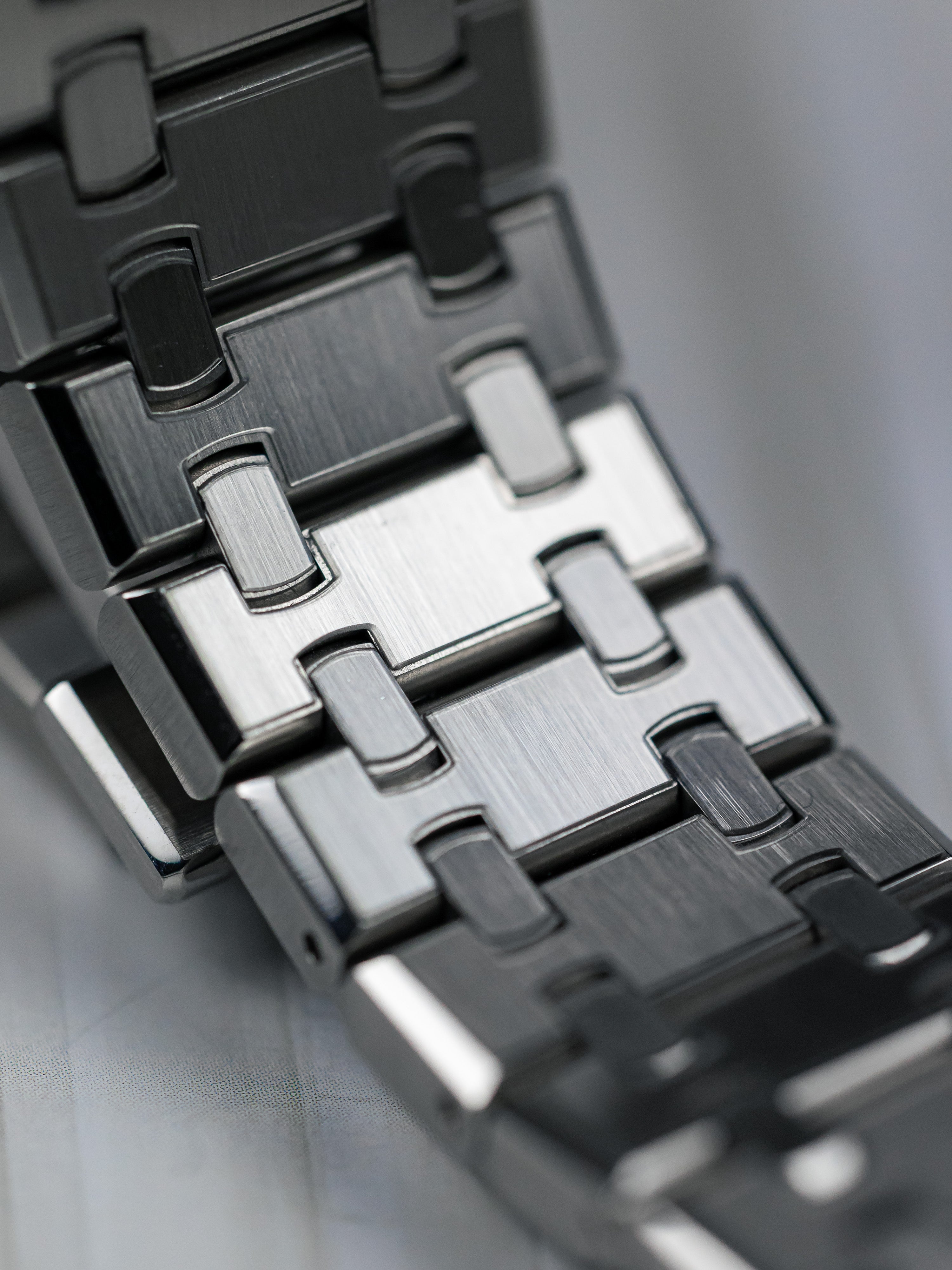 2022 Audemars Piguet Royal Oak 41mm Blue Dial (Discontinued)