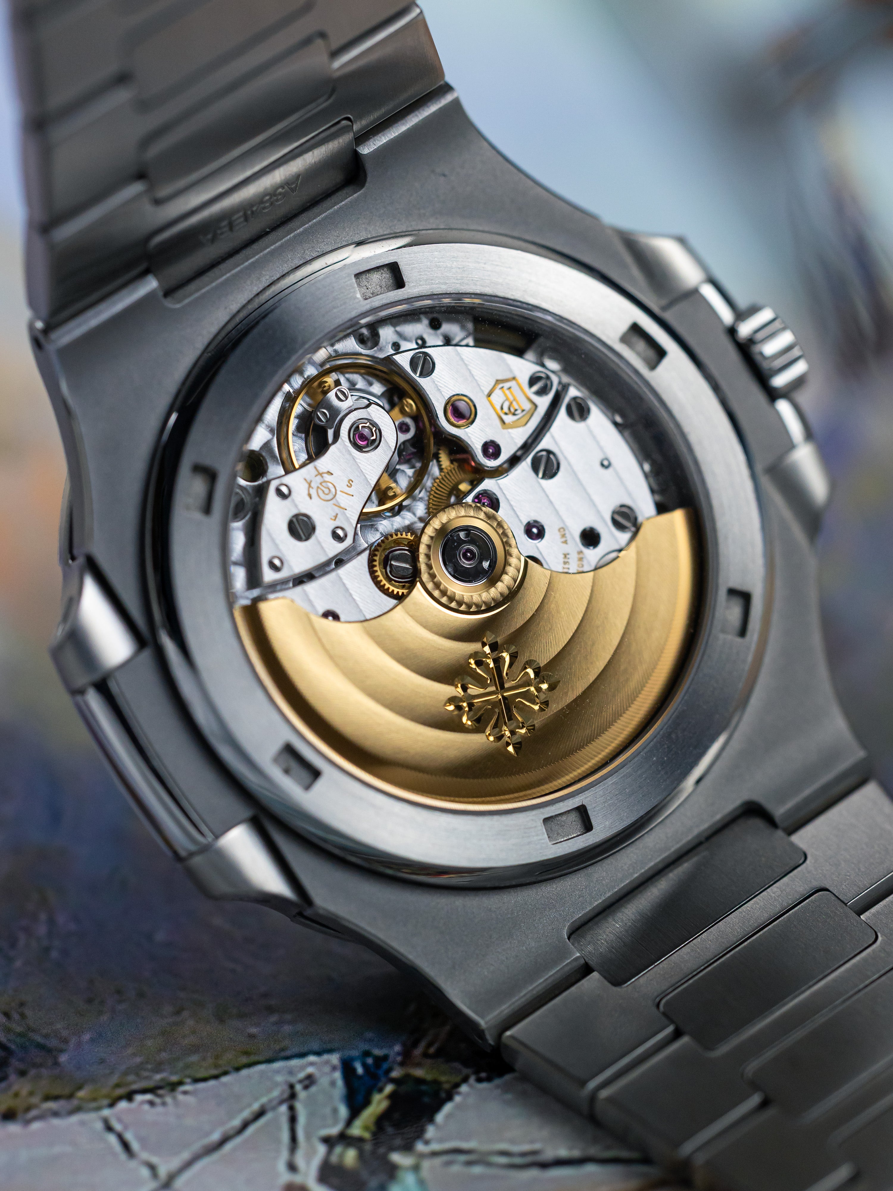 2020 Patek Philippe Nautilus Blue Dial ’26-330’ Movement (Discontinued)