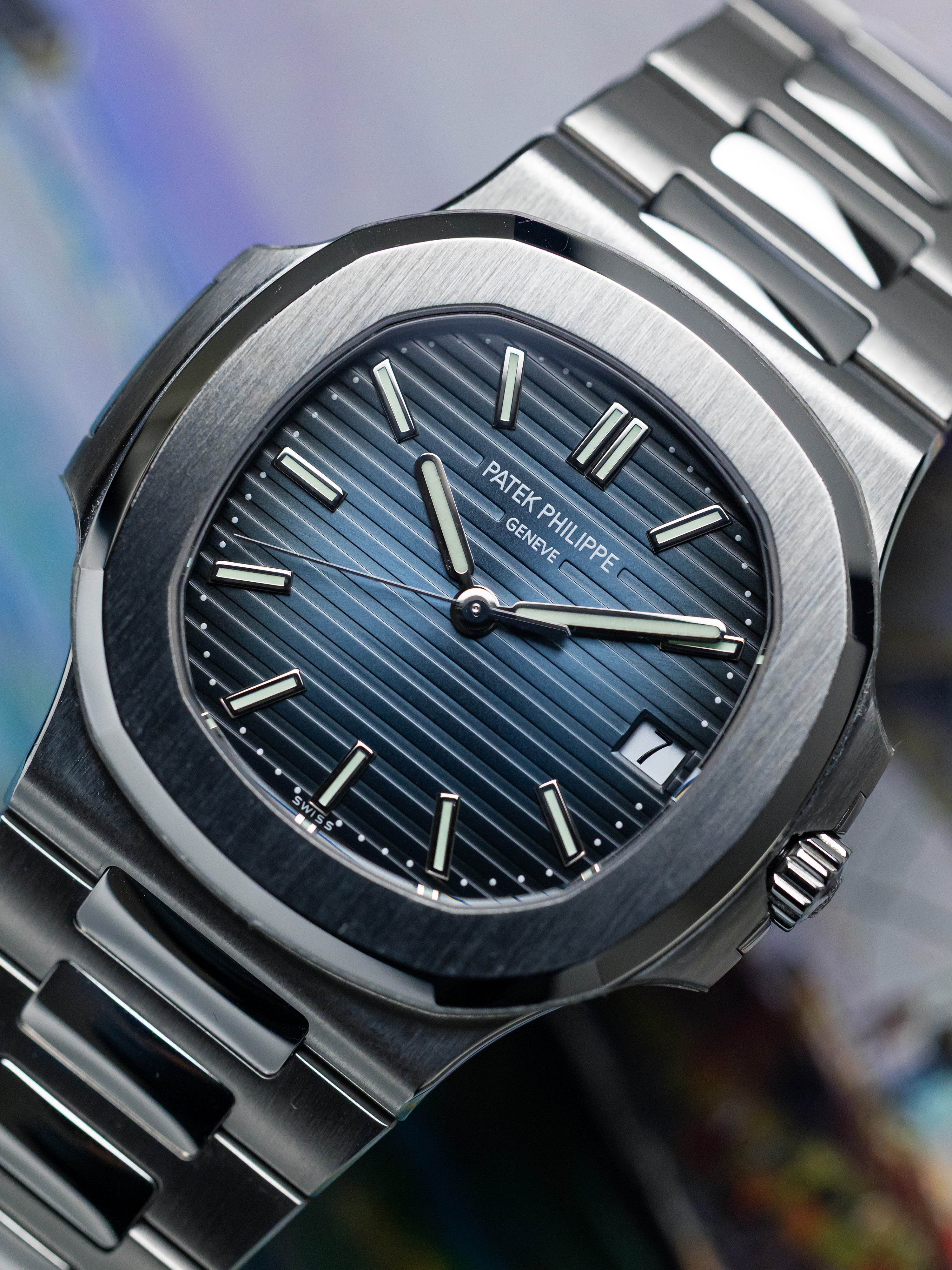 2020 Patek Philippe Nautilus Blue Dial ’26-330’ Movement (Discontinued)