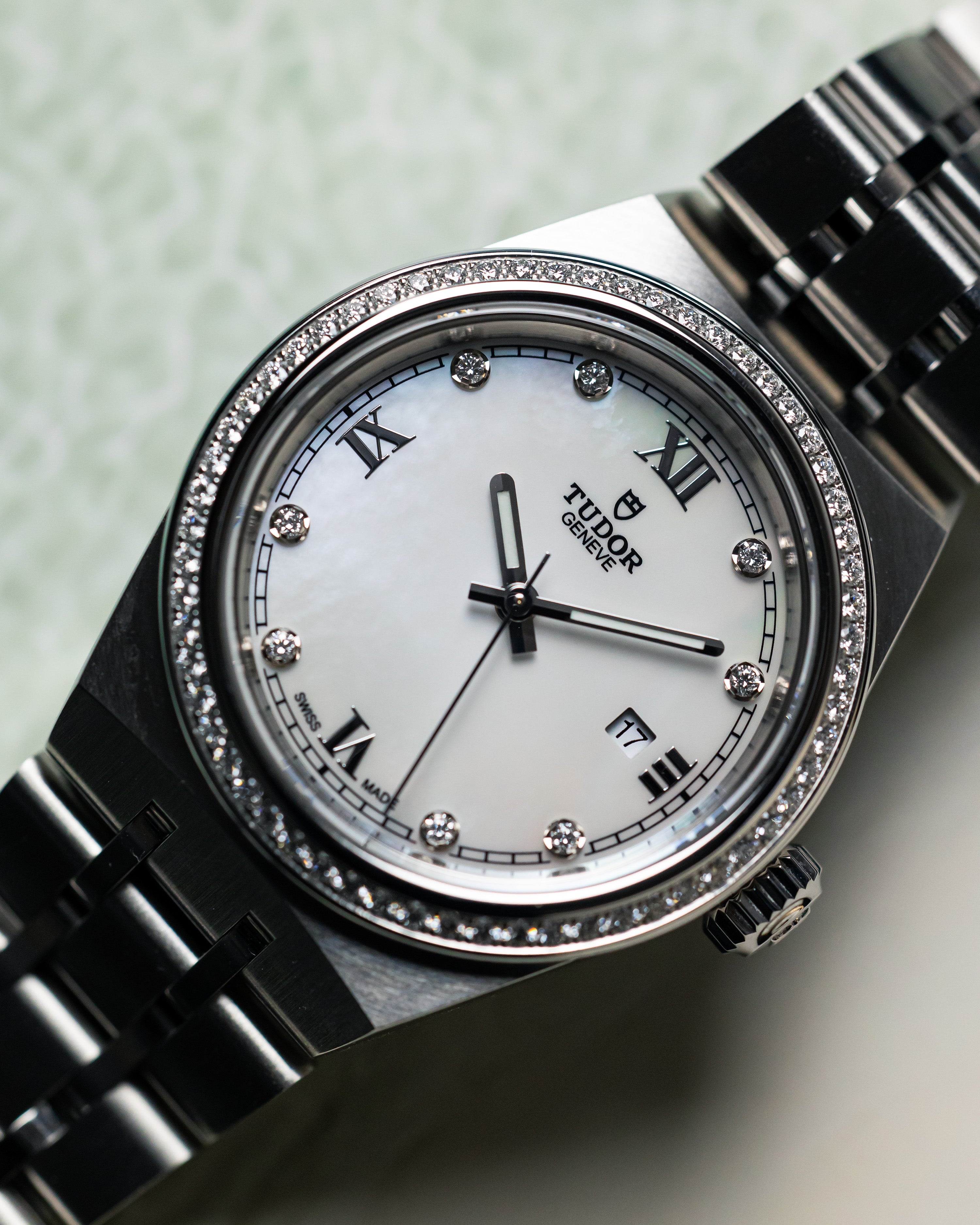 2025 Tudor Royal 28mm Diamond Bezel, Mother of Pearl Dial