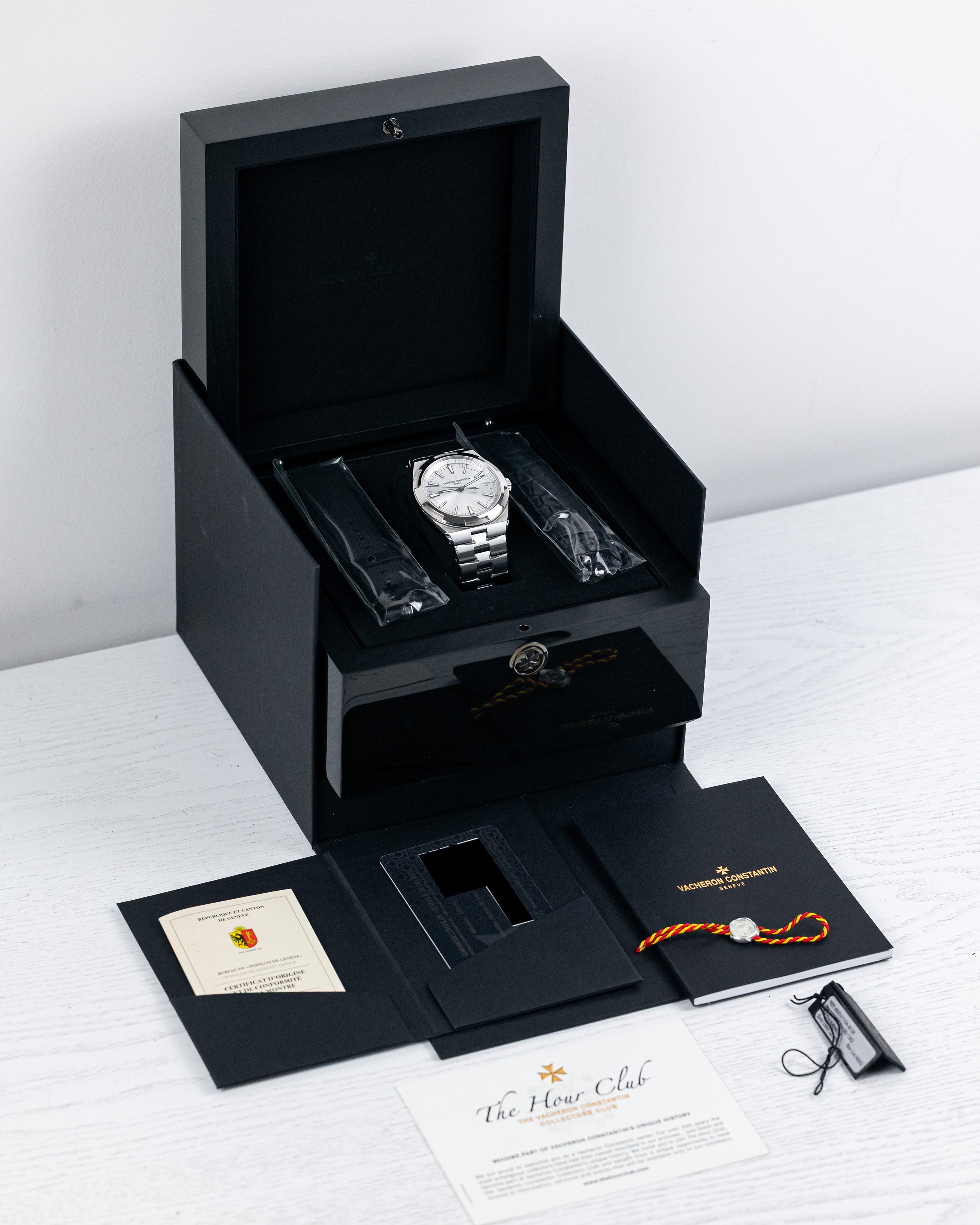 2022 Vacheron Constantin Overseas 41mm