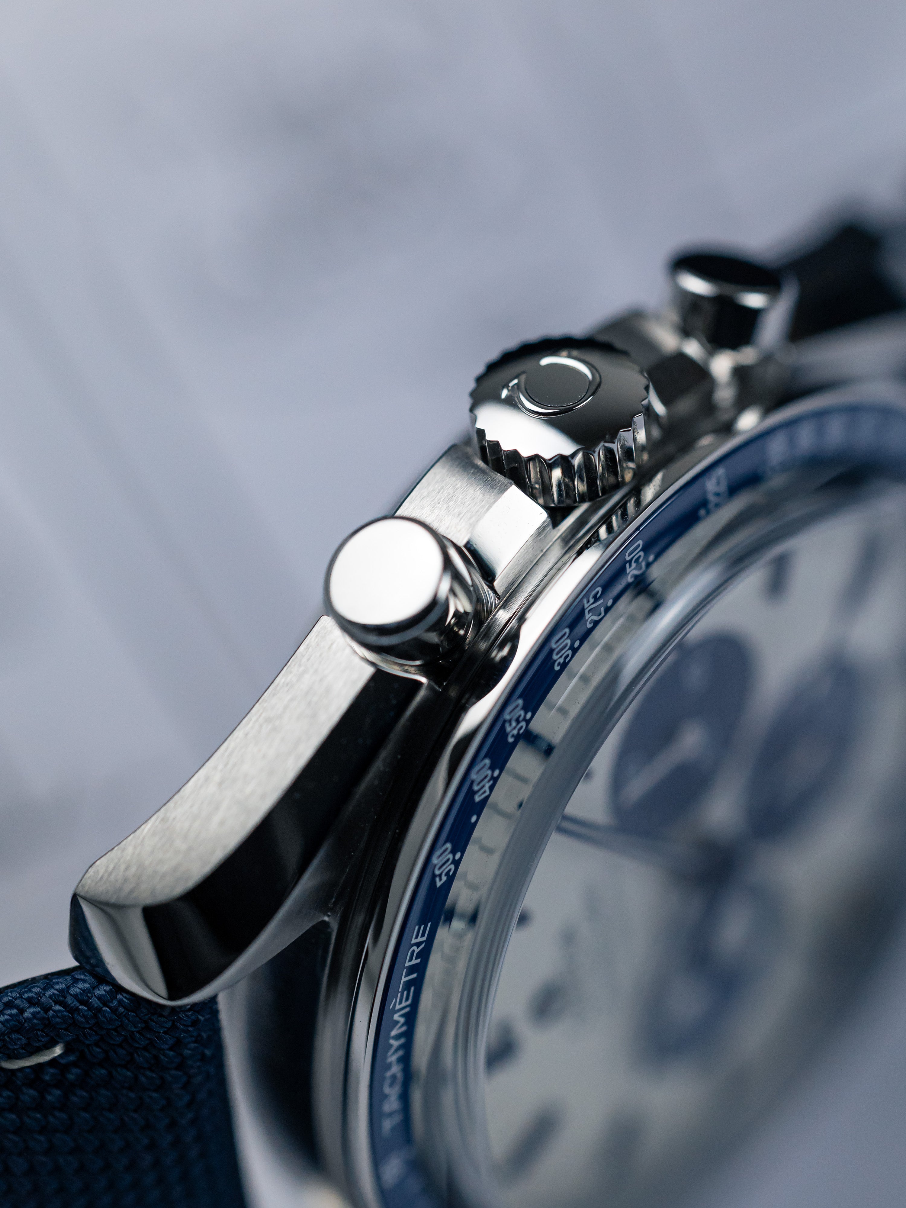 2025 Omega Speedmaster Silver Snoopy Award’50th Anniversary’
