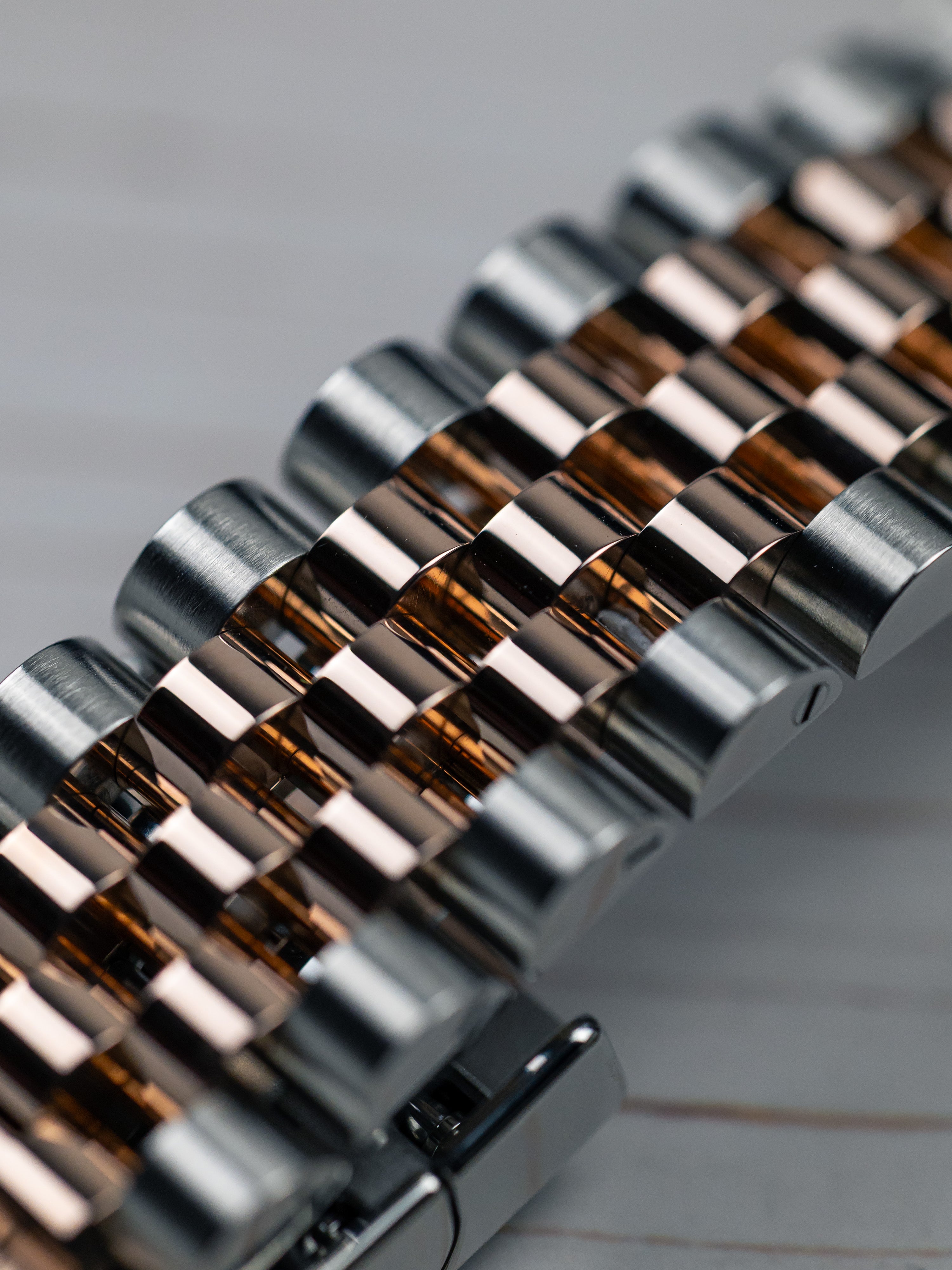 2023 Rolex Datejust 41 Rose Gold Chocolate Diamond Dial