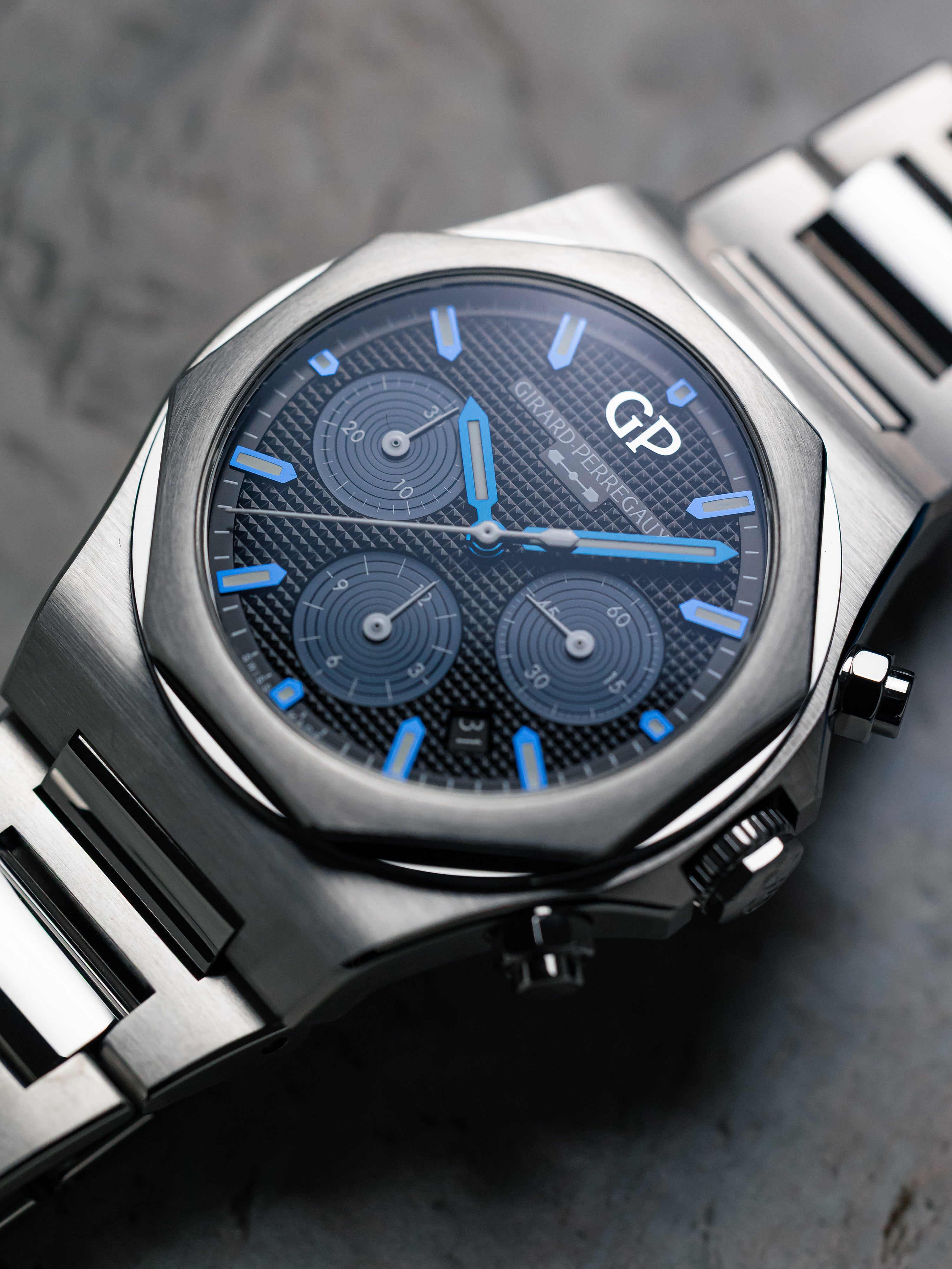 2025 Girard-Perregaux Laureato Chronograph